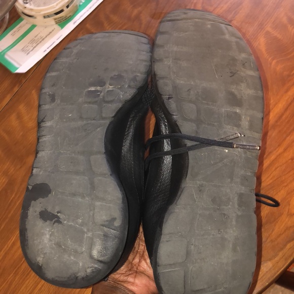 NIKES RUNNERS WOMEN SIZE 11 - Picture 5 of 6